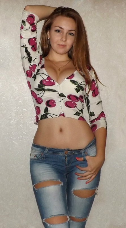 У меня есть все, чтобы ты почувствовал себя в раю: шикарная фигура, магнетический обаяние и нежные руки. Мои услуги на высоте, я умею расслаблять и доставлять удовольствие. Встречусь у себя в уютной квартире в центре Москвы. 💫
📸 Фото мои, проверенные временем и тысячами довольных клиентов. Это я, настоящая красотка, смешанный эротический коктейль. Если хочешь искренности и страсти, тогда ты обратился по адресу. Я люблю удивлять своих гостей и быть безупречной во всем, от элегантного наряда до шелкового белья.
🌟 Я рада воплотить в жизнь все твои фантазии и дарить незабываемые моменты. Мои услуги индивидуальны и абсолютно конфиденциальны. Звони, и я озвучу все подробности нашей встречи. Доверься мне и окунись в мир бесконечного удовольствия. Я буду твоей оазисом на время отдыха. 🌹 21018, 28 лет